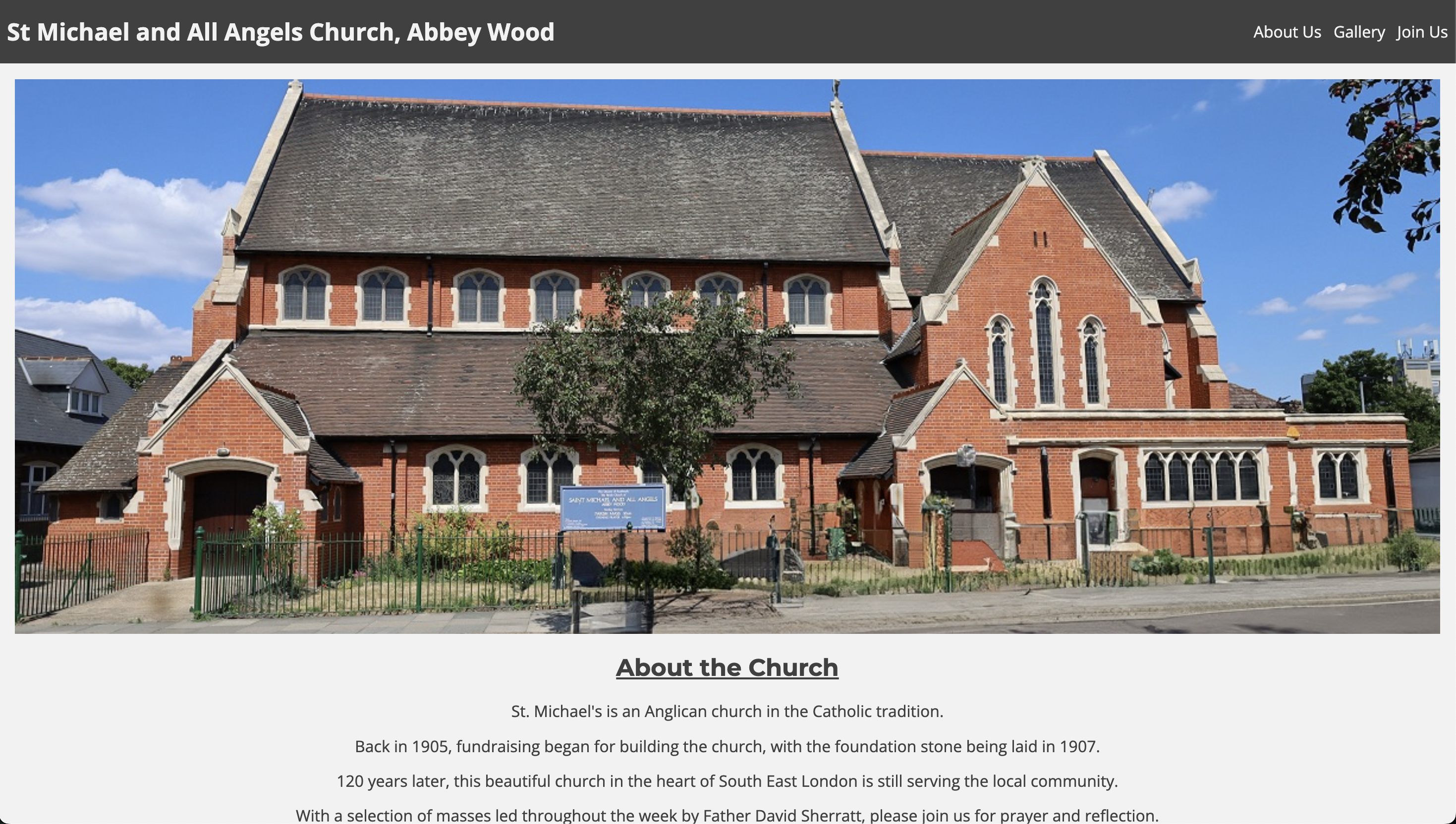 Responsive Club Website homepage screenshot